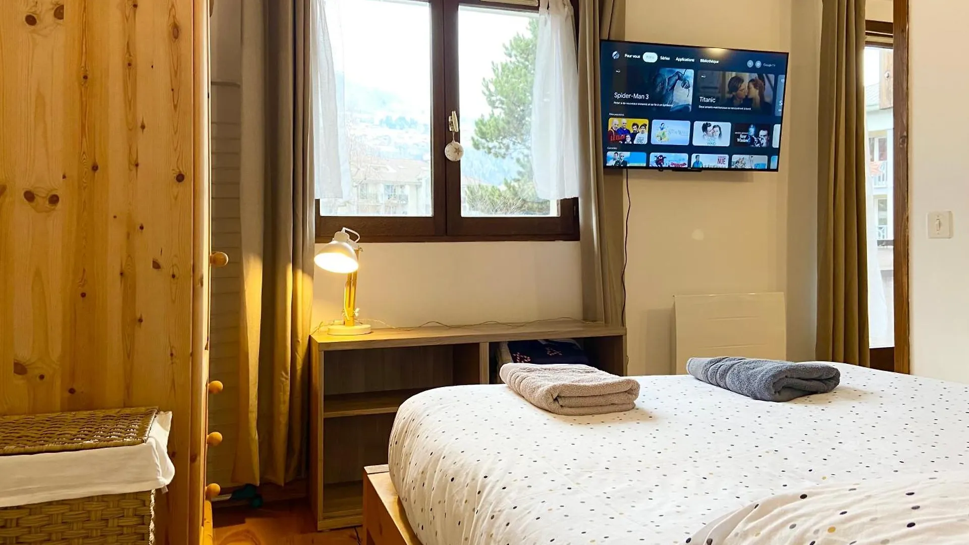 Le Refuge 'Les 4 Tetes' - Balcon - Vue Montagne - Proche Centre & Gare Apartment Sallanches 0*,  France