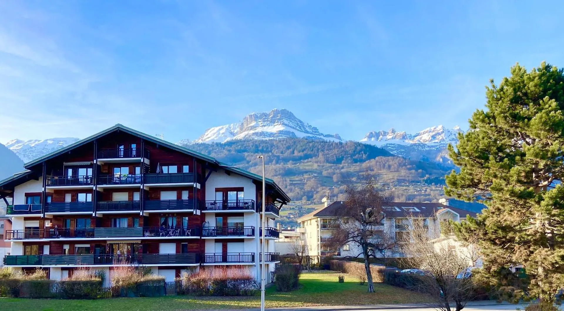 Le Refuge 'Les 4 Tetes' - Balcon - Vue Montagne - Proche Centre & Gare Apartment Sallanches