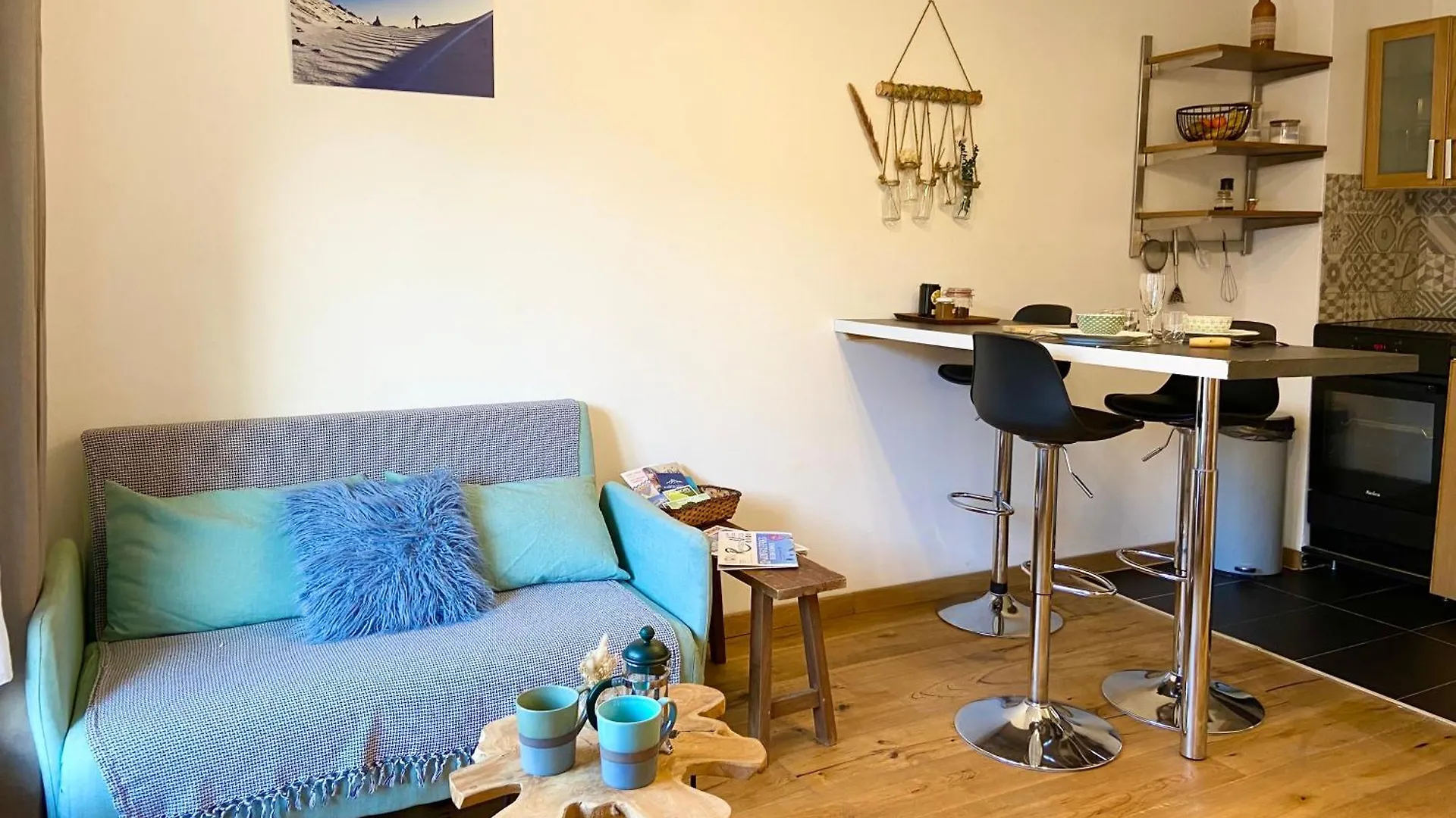 Le Refuge 'Les 4 Tetes' - Balcon - Vue Montagne - Proche Centre & Gare Apartment Sallanches France